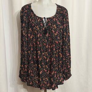 Old Navy XXL Black and Red Floral Blouse Fall